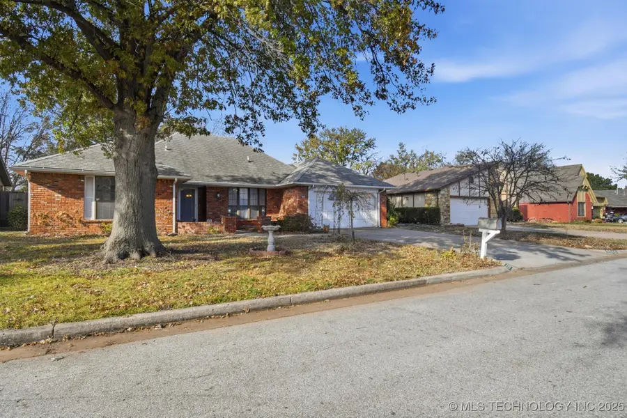 6526 S 111th East Avenue, Tulsa, OK 74133 - #2