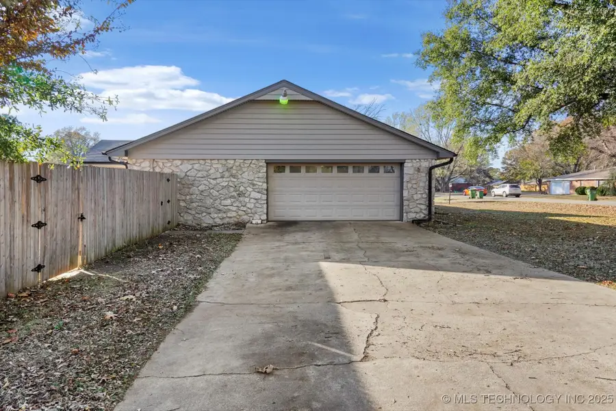 12664 E 129th Street S, Broken Arrow, OK 74011 - Image #2