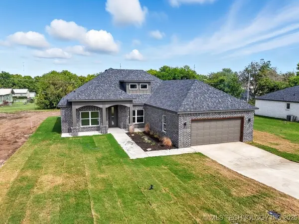 16103 E Oklahoma Street, Tulsa, OK 74116