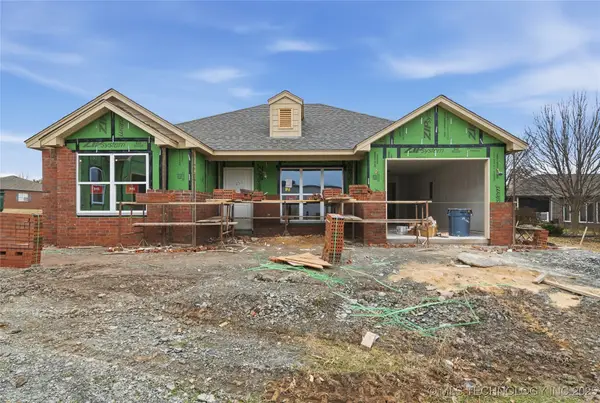 4239 S Greentree Way #56A, Sand Springs, OK 74063