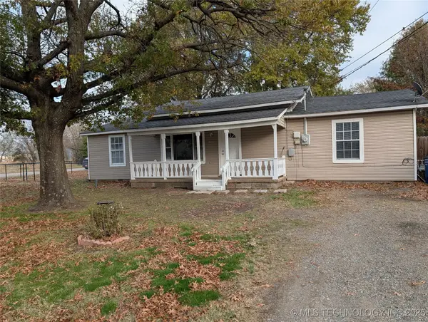 301 S Lincoln Avenue, Wagoner, OK 74467