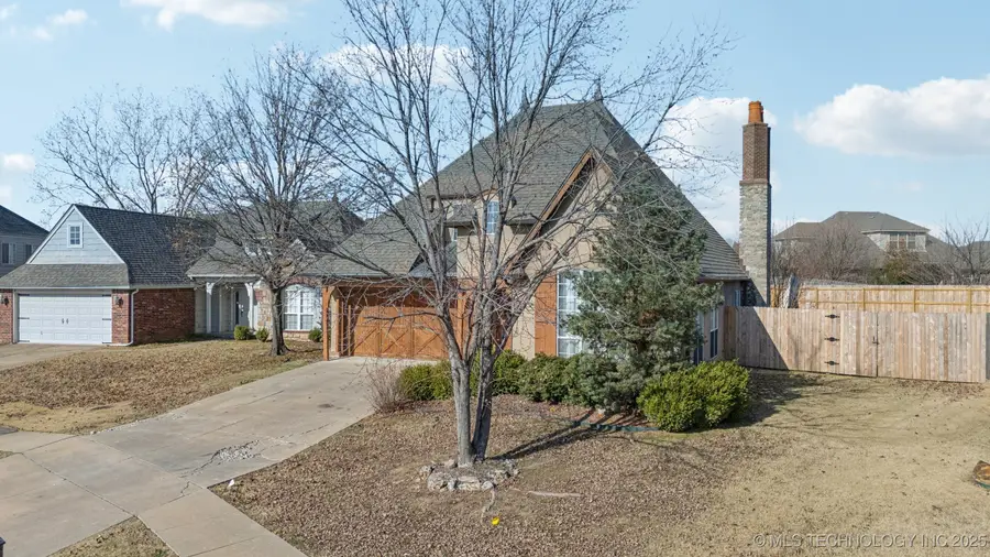 14309 E 88th Terrace N, Owasso, OK 74055 - Image #2
