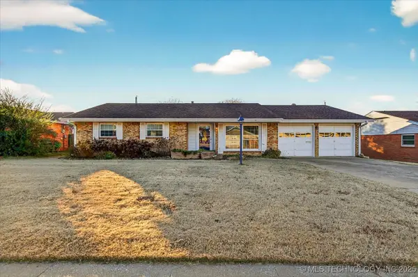 737 Crown Drive, Bartlesville, OK 74006