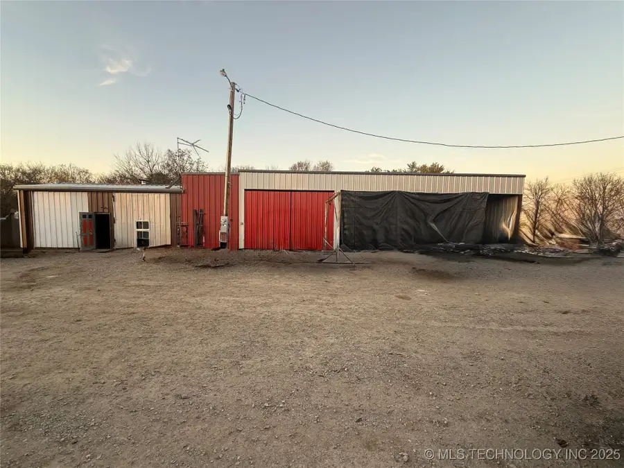 4455 N 428 Road, Pryor, OK 74361 - Image #3