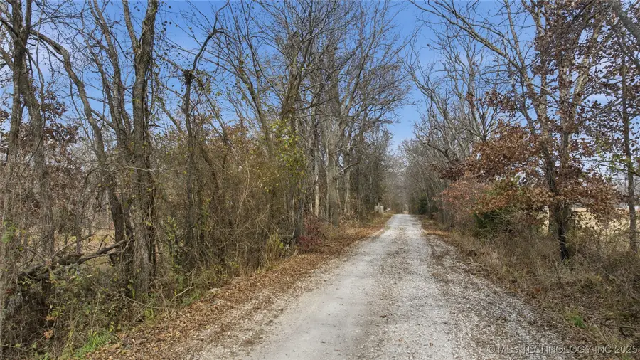 18043 N 415, Nowata, OK 74048 - Image #2