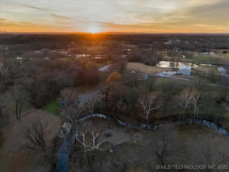 9601 N 89th East Avenue, Owasso, OK 74055 - Image #2