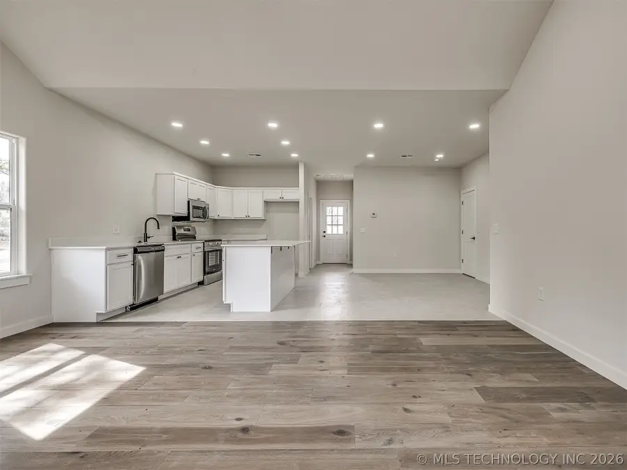 1879 Rockford Drive, Eufaula, OK 74432 - #3