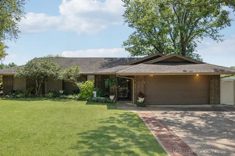 3208 E 80th Place S, Tulsa, OK 74136 - #2