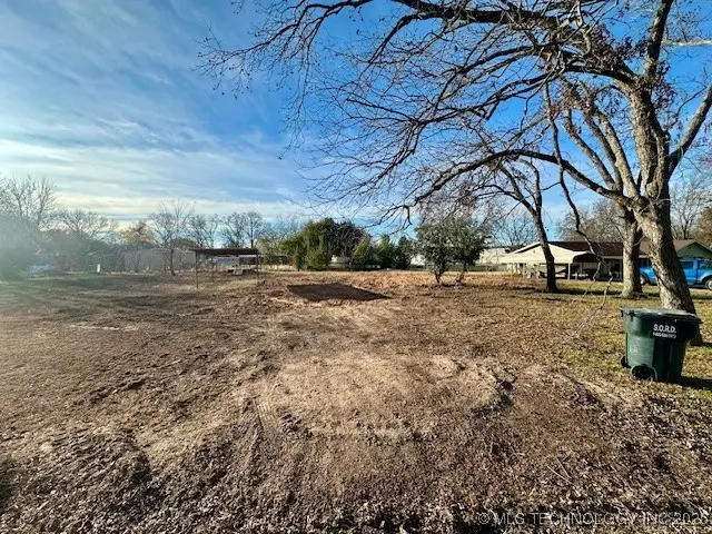 807 NW Dallas, Kingston, OK 73439 - Image #2