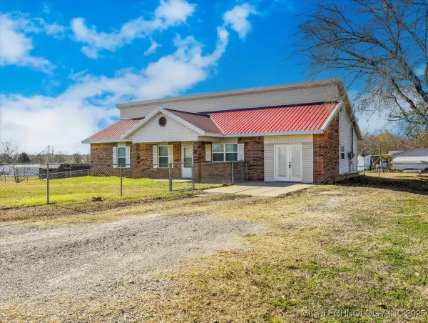 22751 Thompson Lane, Bokoshe, OK 74930