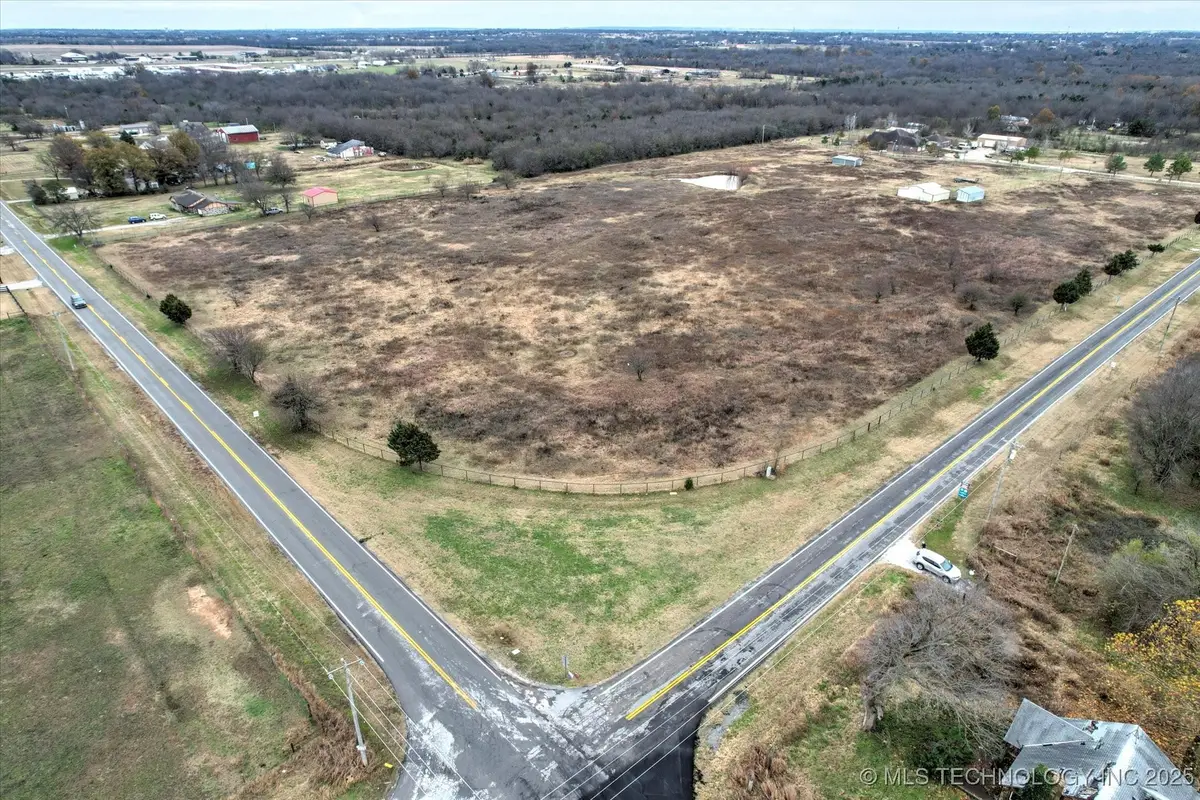 11407 N Harvard Avenue, Sperry, OK 74073 - Image #1