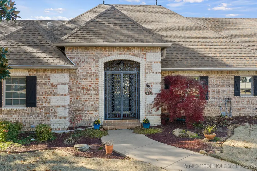 915 N Rockford Place, Ardmore, OK 73401 - Image #2