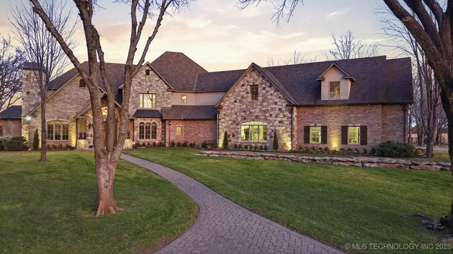 9931 N Chadford Road, Owasso, OK 74055 - Image #2