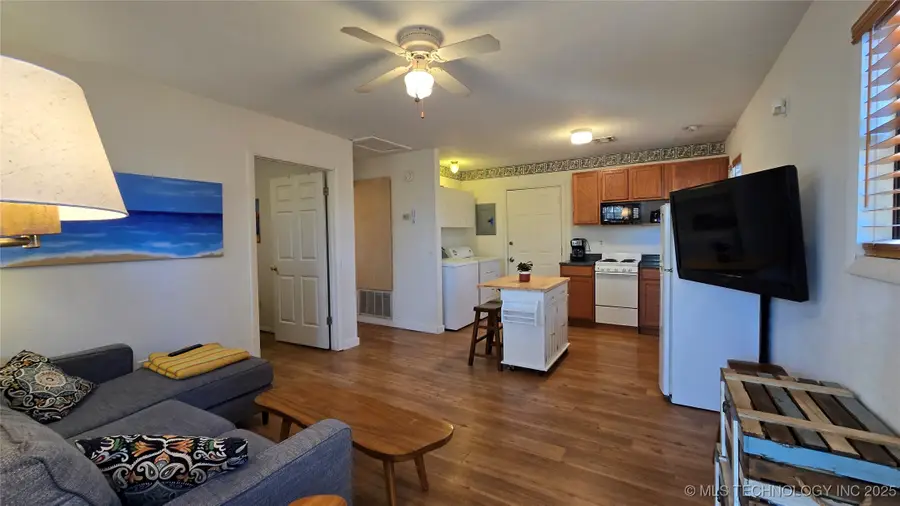 240 W French Street, Eufaula, OK 74432 - #2