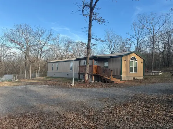 22174 S Black Valley Road, Tahlequah, OK 74464