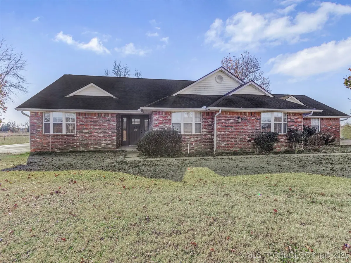 2201 W Main Street, Henryetta, OK 74437 - Image #1