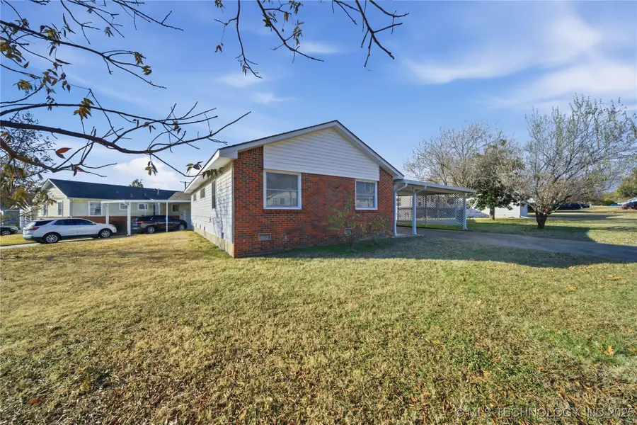 5792 E 27th Street, Tulsa, OK 74114 - Image #2