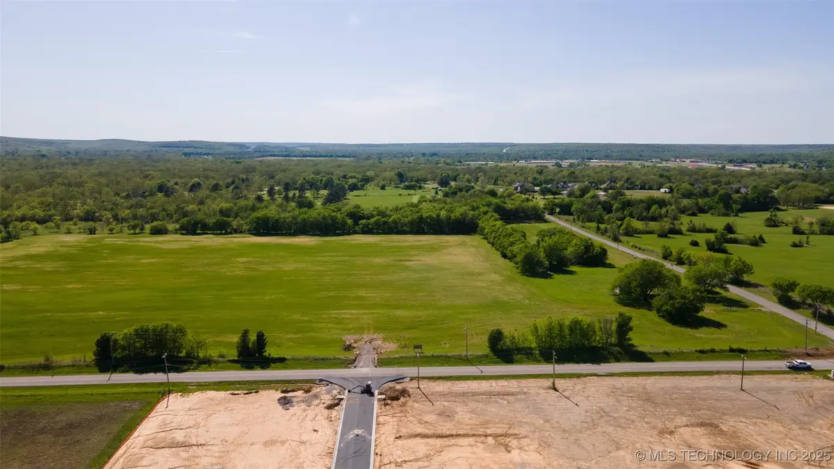 78 SE Lenapah Street, Skiatook, OK 74070 - Image #1