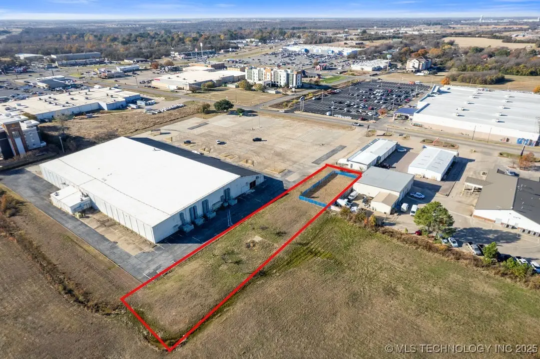 Radio, Durant, OK 74701 - Image #1