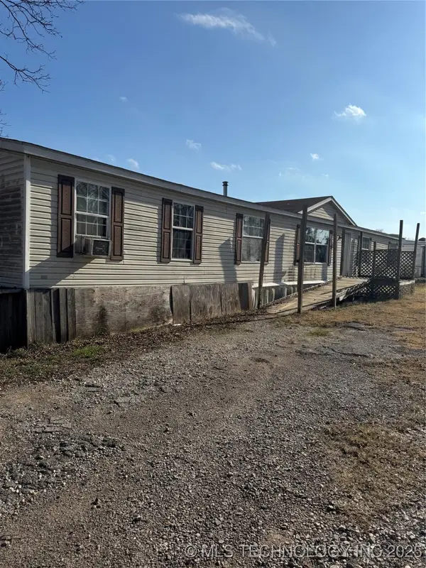 34910 E 101st Street S, Coweta, OK 74429