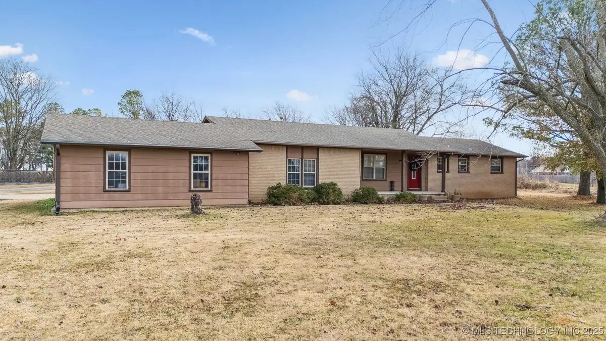 9221 N 165th East Avenue, Owasso, OK 74055 - Image #1