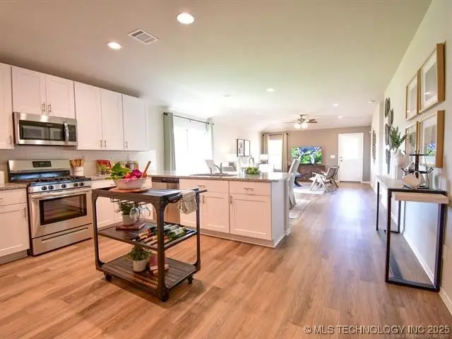 28020 E 118th Place S, Coweta, OK 74429 - Image #3