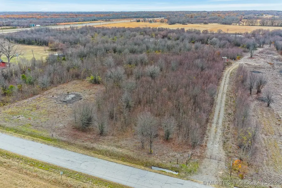 W 90th Street, Porter, OK 74454 - #3