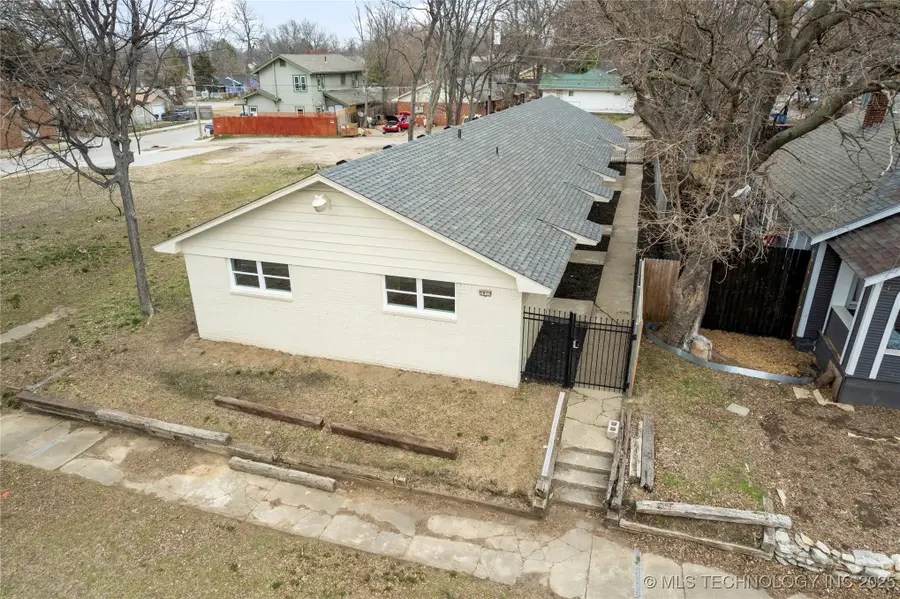 1011 S Rockford Avenue, Tulsa, OK 74120 - #3