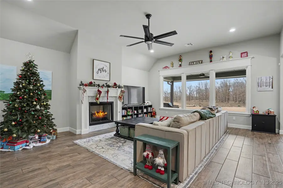 14219 S 241st East Avenue, Coweta, OK 74429 - Image #3