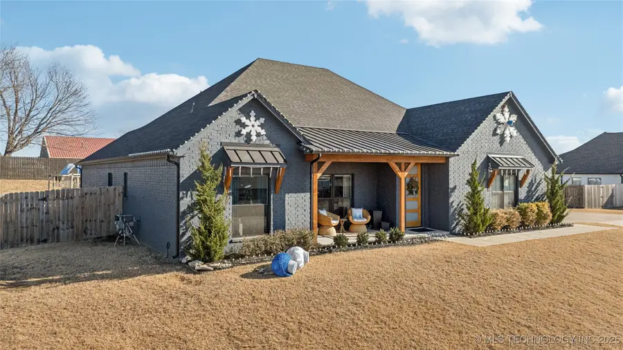 2620 S Piguet Lane, Claremore, OK 74019 - #2