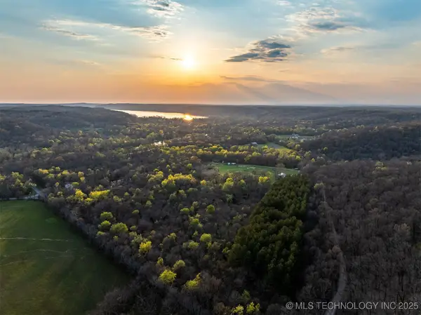 9 S 4530 Road, Eucha, OK 74342