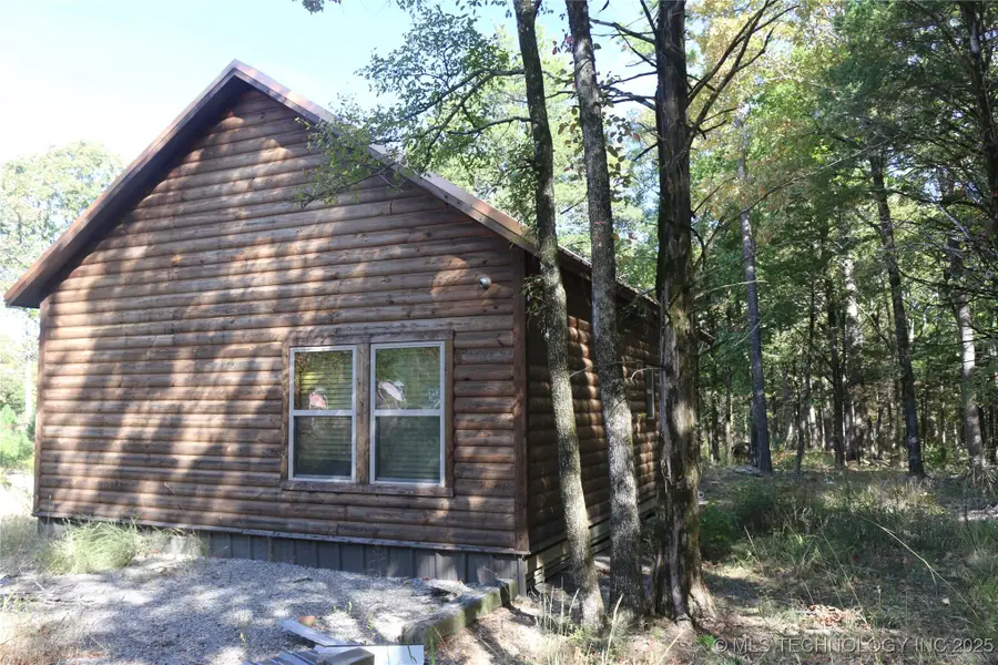 61216 Patterson Lane, Hodgen, OK 74939 - Image #2