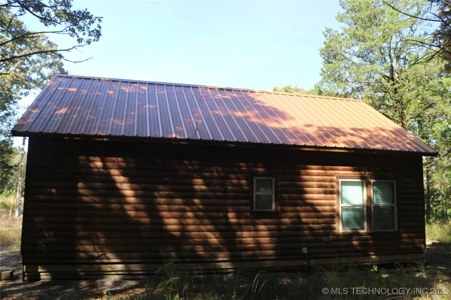 61216 Patterson Lane, Hodgen, OK 74939 - Image #3