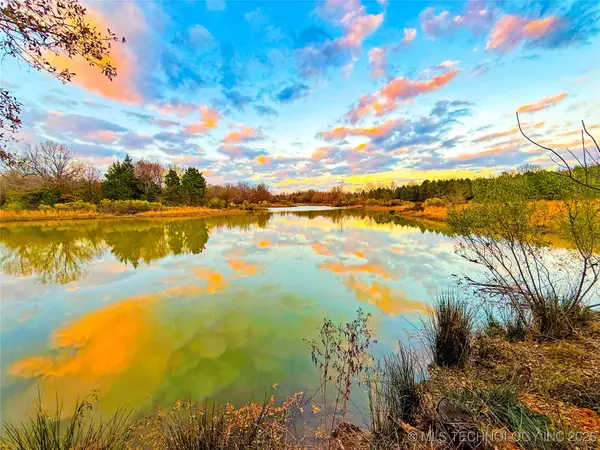 E 2070 Road, Hugo, OK 74743