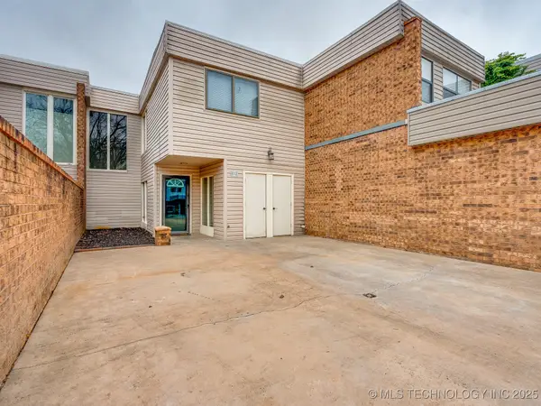 813 Maple Street, Ada, OK 74820