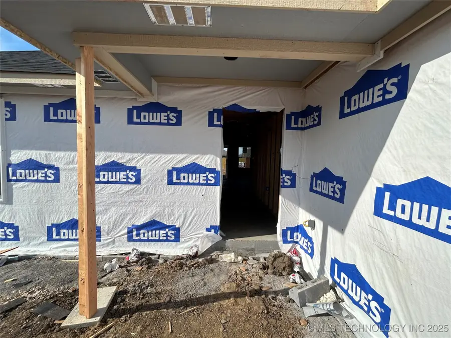 1911 N Everly Drive, Tahlequah, OK 74464 - Image #2