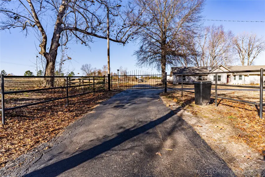 34855 W 261st Street S, Bristow, OK 74010 - Image #3