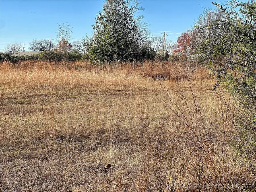 19061 E Patriot Way, Tahlequah, OK 74464 - Image #3