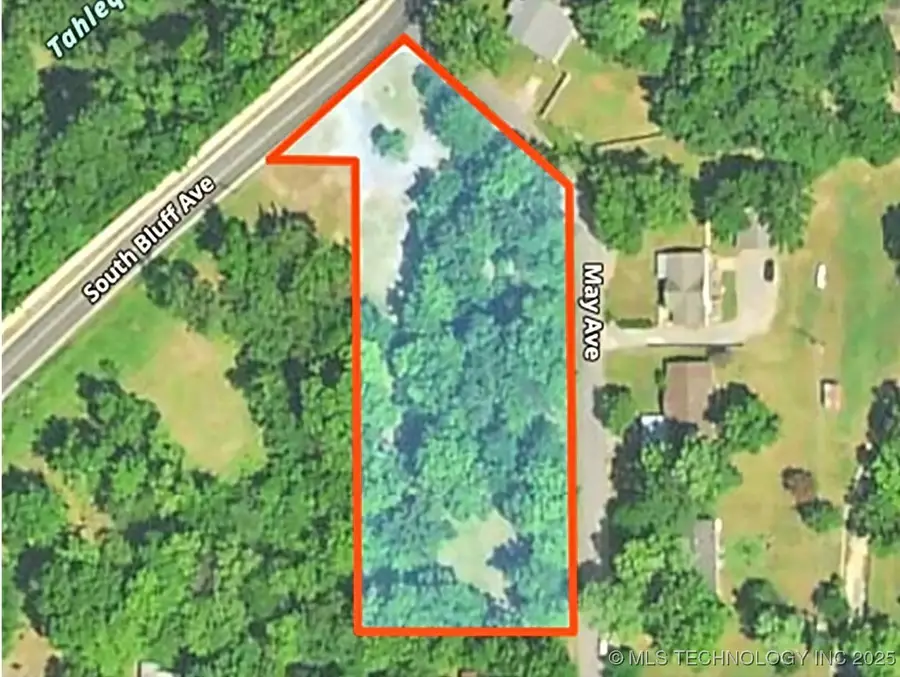 403 S Bluff Avenue, Tahlequah, OK 74464 - Image #2