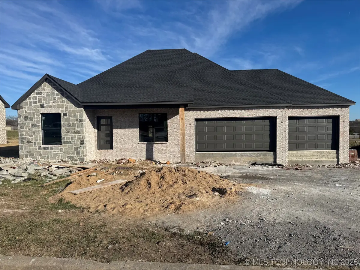 1450 N Angus, Tahlequah, OK 74464 - Image #1