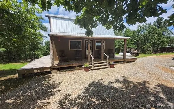 181103 W Sherman Road, Moyers, OK 74557