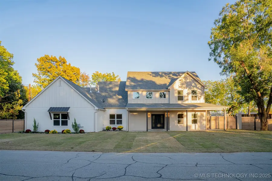 4929 S Columbia Avenue, Tulsa, OK 74105 - #3