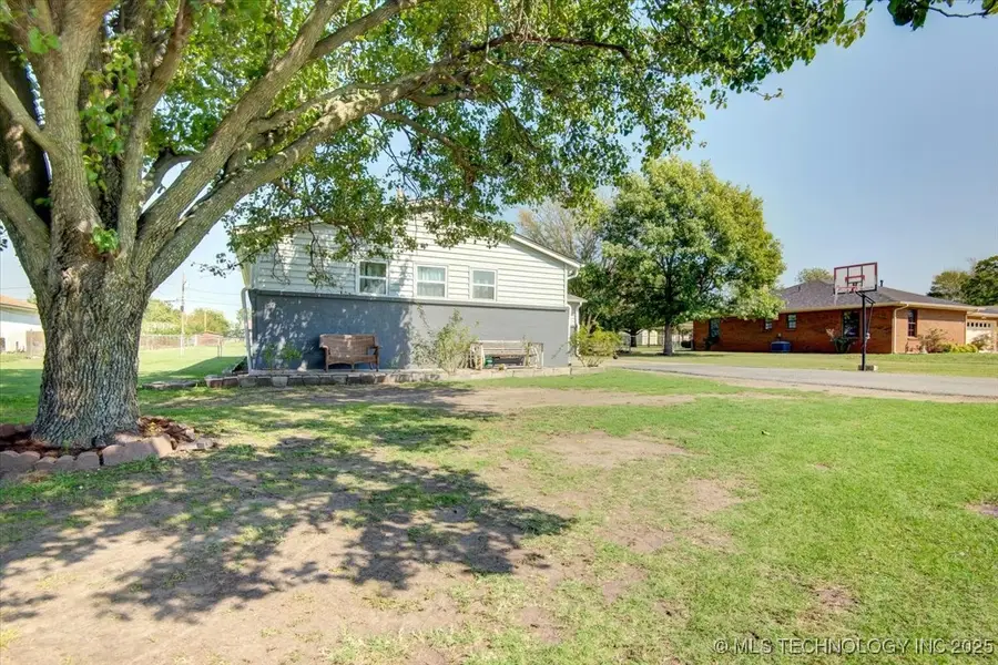 14805 E Latimer Street, Tulsa, OK 74116 - Image #2