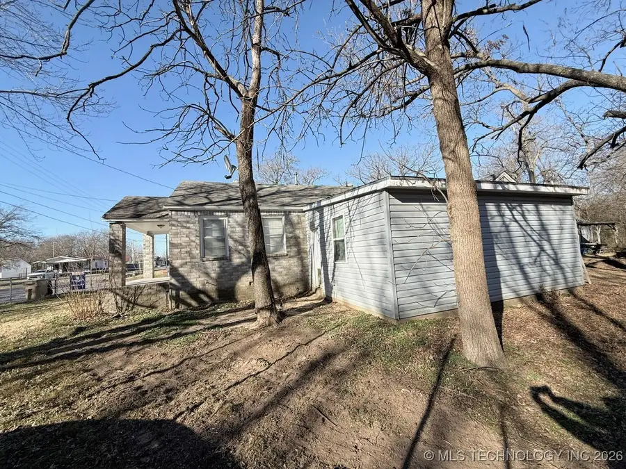 107 W Carter Street, Sperry, OK 74073 - Image #2