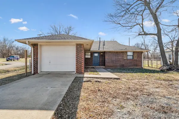 301 W Greenlee Street, Cushing, OK 74023