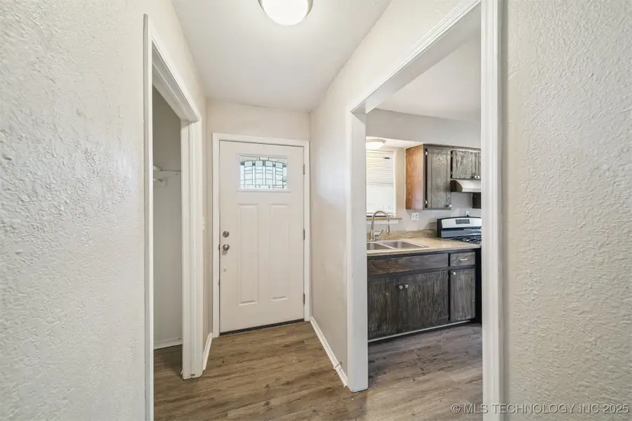 301 W Greenlee Street, Cushing, OK 74023 - Image #2