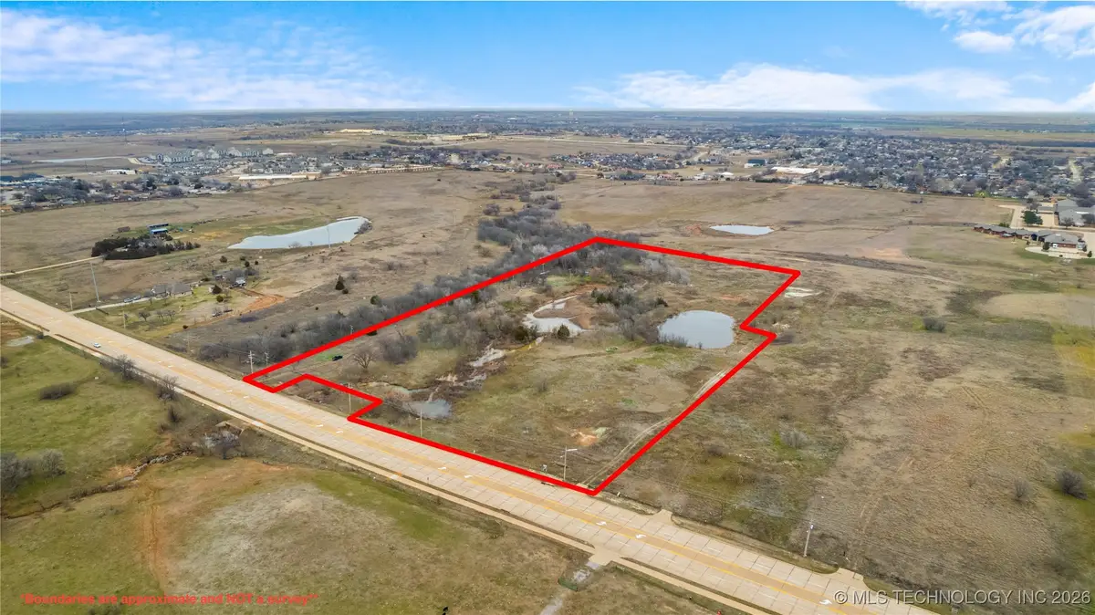 SE Flower Mound Road, Lawton, OK 73501 - Image #1