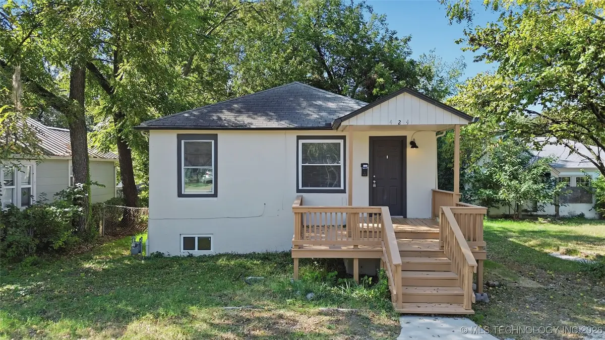 424 S Quebec Avenue, Tulsa, OK 74112 - Image #1