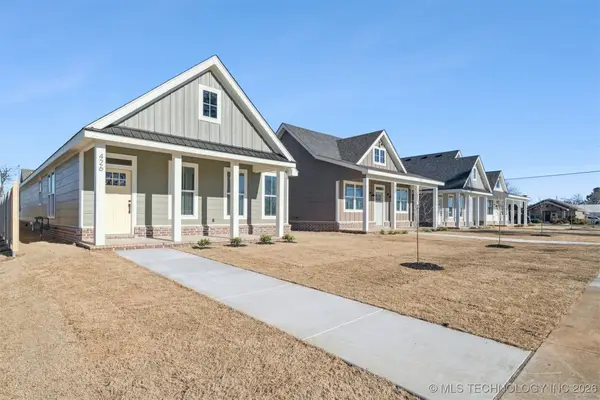 426 E Will Rogers Boulevard, Claremore, OK 74017