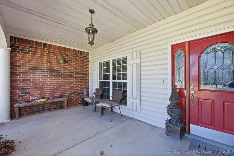 120 S Madison Avenue, Okmulgee, OK 74447 - Image #3
